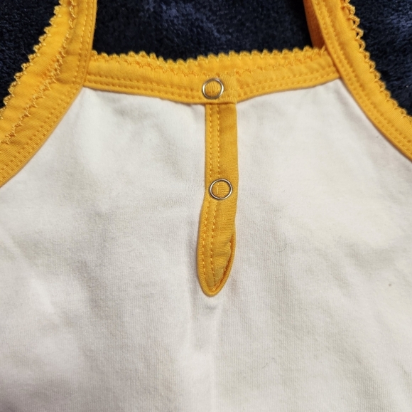 Baby girl Rainbow onsie size 6-12 months - Picture 5 of 7